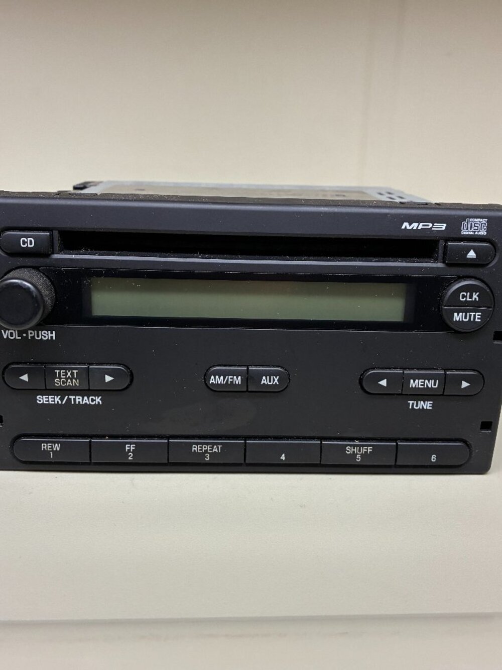 07-11 Ford Ranger OEM Radio CD MP3 Player AUX Pioneer DEH-2267ZF 7L5T-18C869-AC